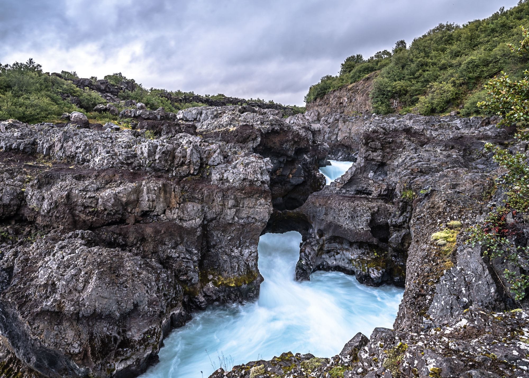 Husafell Barnafoss West Iceland - Imazins