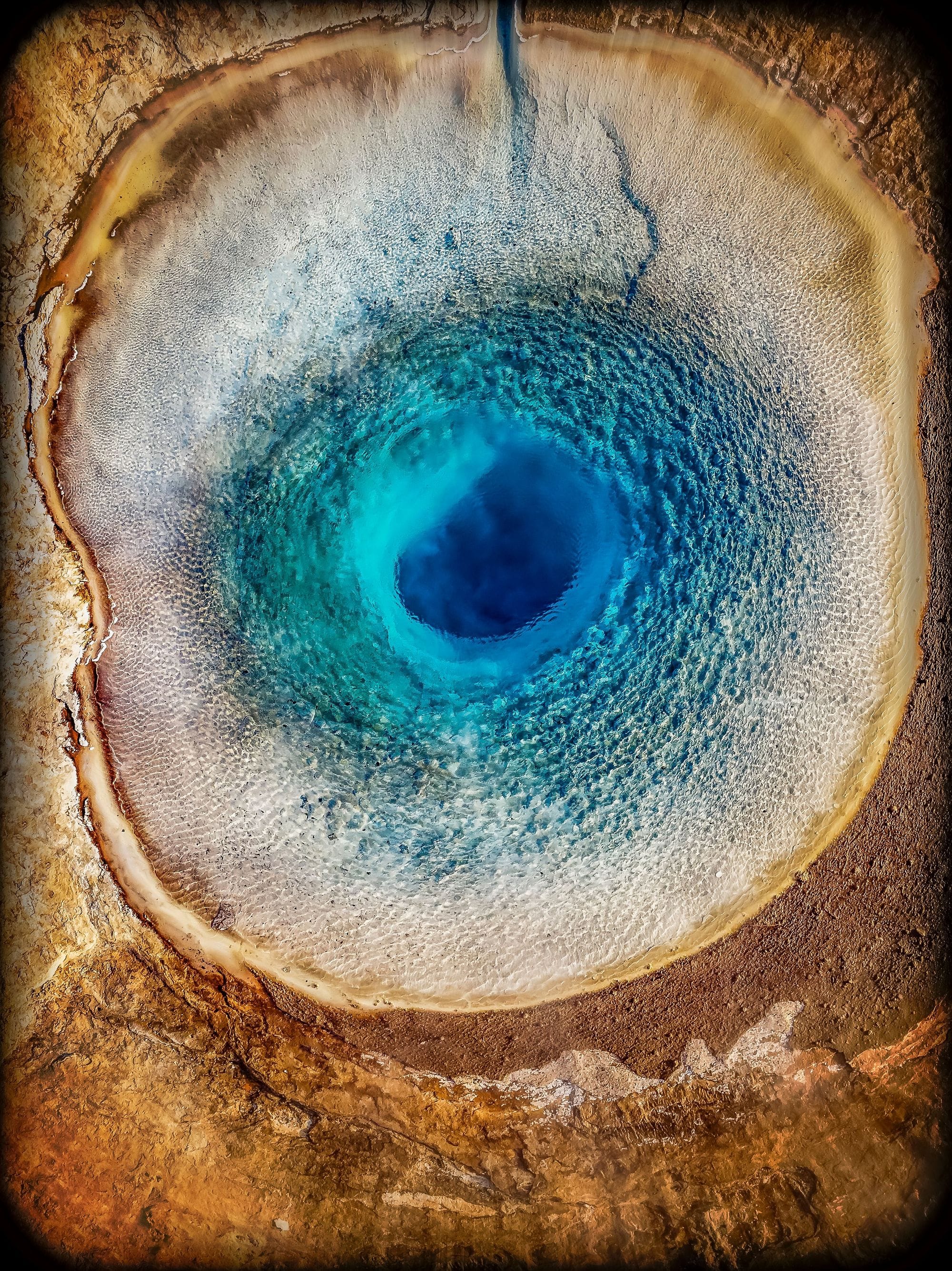 Geysir South Coast Iceland Golden Circle - Izzet Keribar